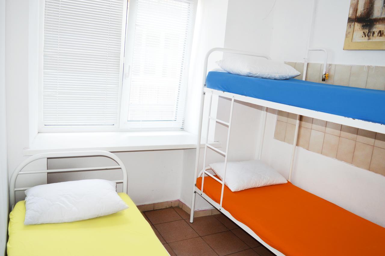 Hostel Golden Gates เคียฟ ภายนอก รูปภาพ